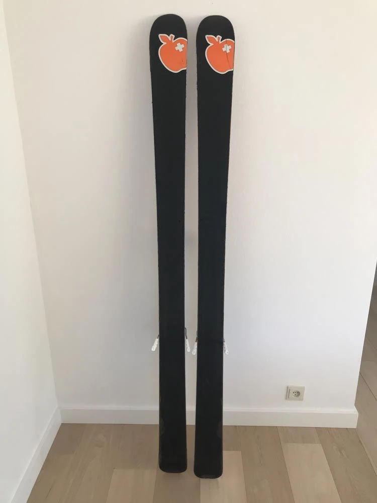 MOVEMENT Jackall 4 MOVEMENT Jackall – Image 2