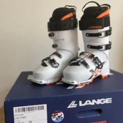 Lange XT 3 Tour 2022 10 Lange XT 3 Tour 2022 -Tecnica Soldes Magasin 262BC491 36FE 4247 BD17 057415D1E8CE scaled