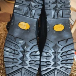 Crispi Svartisen -Tecnica Soldes Magasin 4 75