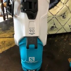 Salomon MTN EXPLORE-w 10 Salomon MTN EXPLORE-w -Tecnica Soldes Magasin 641723dc1356e6.47031420 phpcjaujo